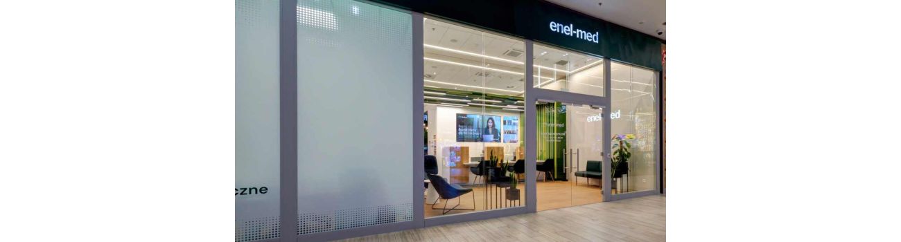 Medycyna między zakupami a codziennością. Co naprawdę zmienia otwarcie placówki enel-med w Galerii Kazimierz?