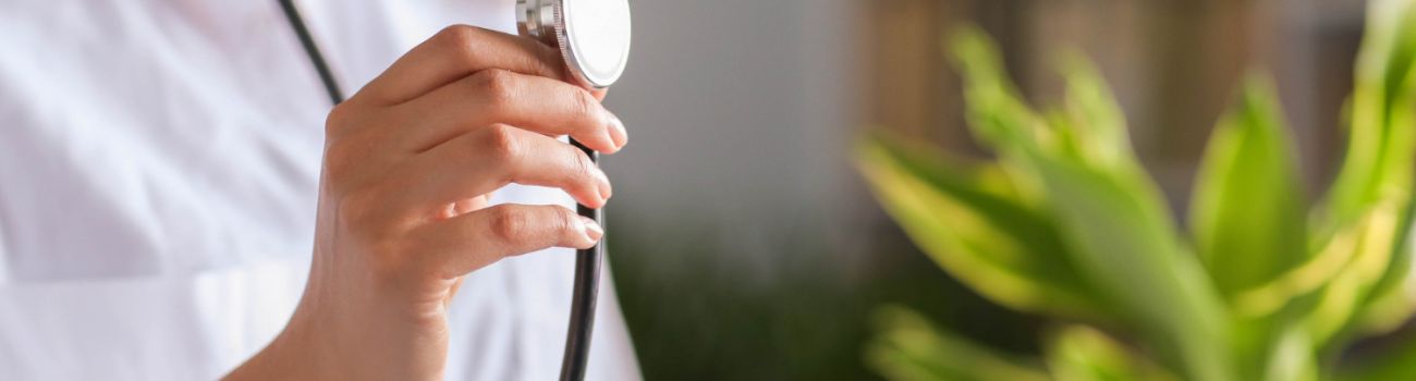 Jak wybrać dobry pakiet medyczny? Te czynniki są najważniejsze