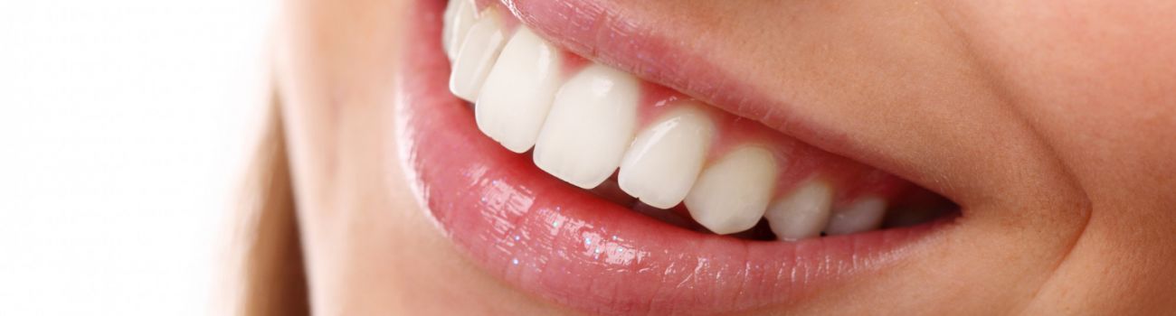 Jak dbać o higienę jamy ustnej? Najważniejsze zabiegi stomatologiczne