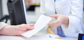 Pakiet medyczny czy płacić za każdą wizytę prywatnie – co się bardziej opłaca?