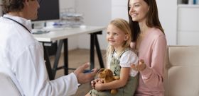 Porównanie pakietów medycznych LUX MED, Enel‑Med i Medicover (2025)